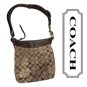 Vintage | Coach | Legacy Canvas/Leather | 
10403 Crossbody & Shoulder
Bag | Y2K